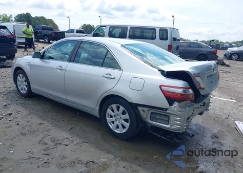 2009 Toyota Camry Hybrid z USA, uszkodzony, nr VIN 4T1BB46K69U101340